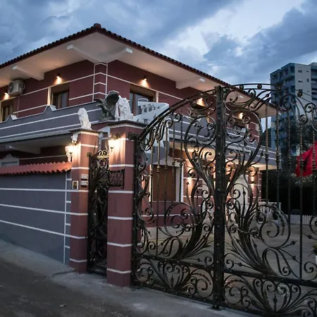 Апартаменты Shehaj Luxury