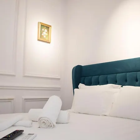 Vila Shehaj Luxury Apartment *